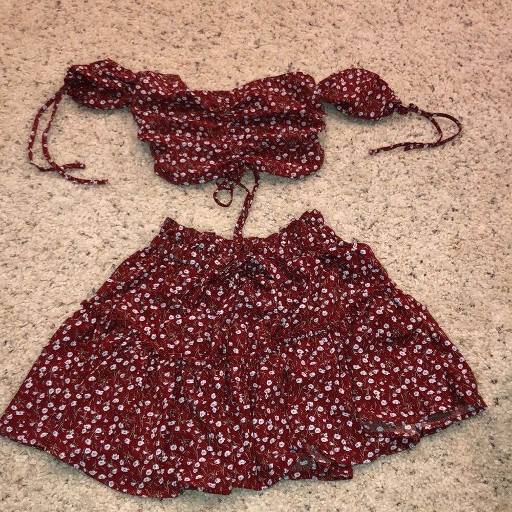 Crop top & floral skirt